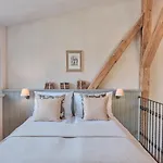 Palac Kamieniec Bed & Breakfast Polanica-Zdrój