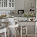 Palac Kamieniec Bed & Breakfast 3*