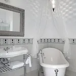 Palac Kamieniec 3*