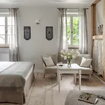 Palac Kamieniec Bed & Breakfast Polanica-Zdroj