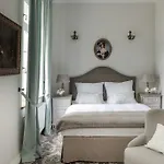 Palac Kamieniec Bed & Breakfast 3*