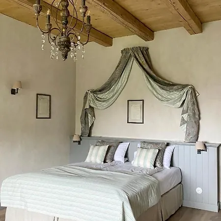 Palac Kamieniec 폴라니카-즈루이