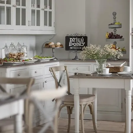 Palac Kamieniec B&B 3*