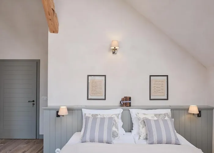 Alojamento de Acomodação e Pequeno-almoço Palac Kamieniec