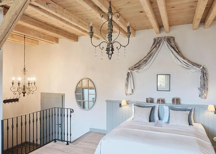 Palac Kamieniec 3* Polanica-Zdrój