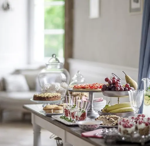 Palac Kamieniec Frühstückspension Bad Altheide