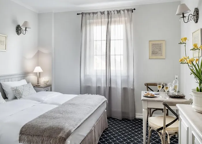 Palac Kamieniec Frühstückspension 3*