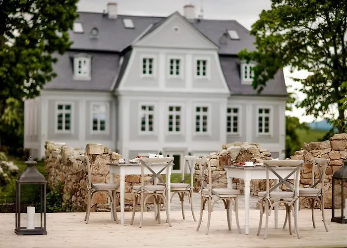 Palac Kamieniec Frühstückspension